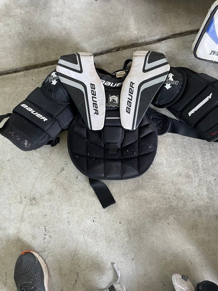 Used Small Bauer Prodigy Goalie Chest Protector