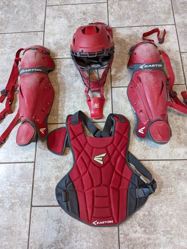 Easton Catcher's Set! Intermediate Size (Ages 13-15) Great Condition!!