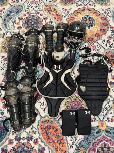 Under Armour Catcher's Set