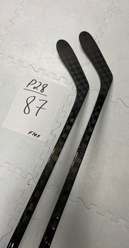 Senior(2x)Left P28 87 Flex PROBLACKSTOCK Nexus 2N Pro Hockey Stick