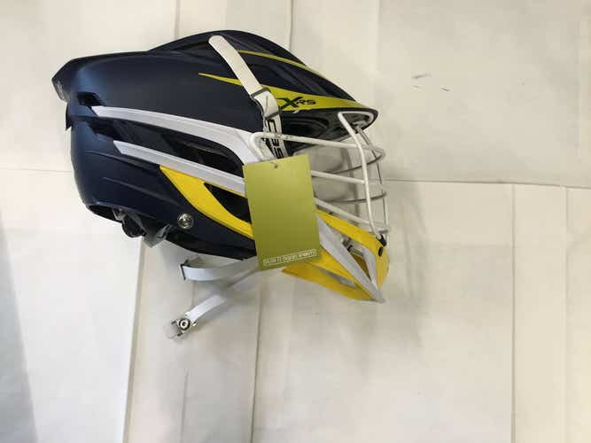 Used Cascade Xrs One Size Lacrosse Helmets