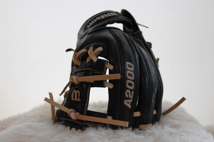 Wilson A2000 DP15 11.5" RHT