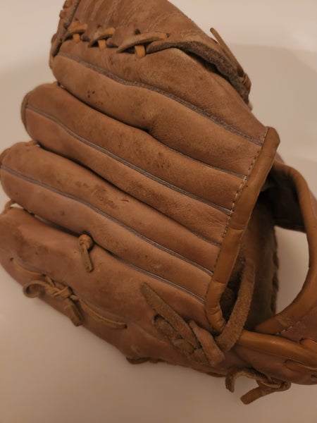 Vintage Spalding Baseball Glove 42-3925 Dave Kingman RHT Elio Casini