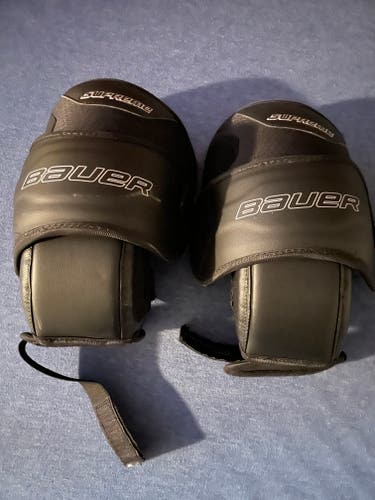 New Junior Bauer Supreme Knee Guards