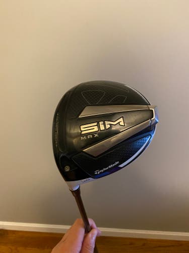 Men's Left Hand Extra Stiff Flex 9 Loft SIM Max Driver