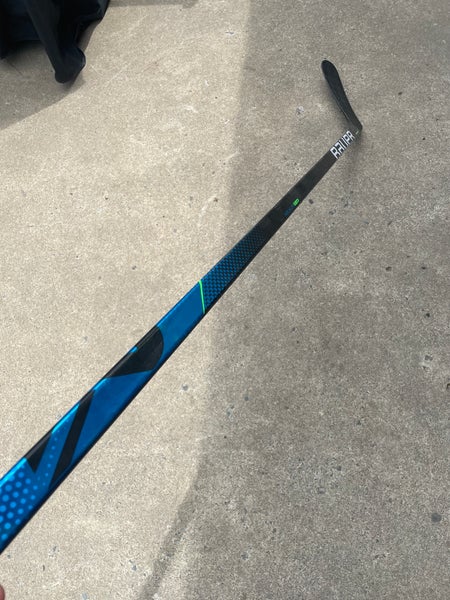 Senior Left Hand P92 Pro Stock Nexus Geo Custom 82 Flex Hockey Stick