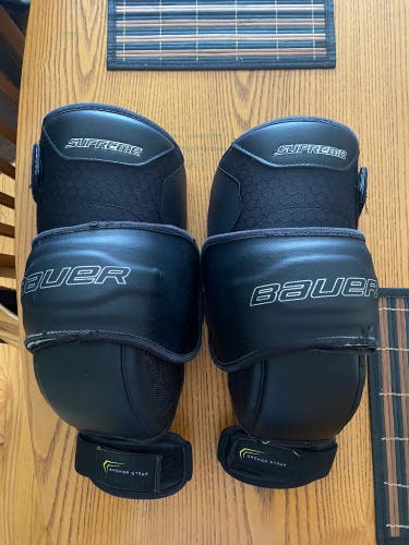 Bauer Supreme Knee Pads Senior