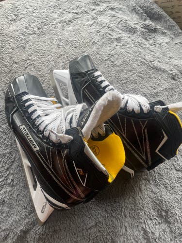 New Bauer Regular Width Pro Stock Size 12.5 Supreme 1S Hockey Goalie Skates