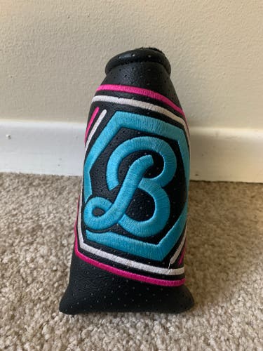 Bettinardi Retro Hex B Putter Headcover