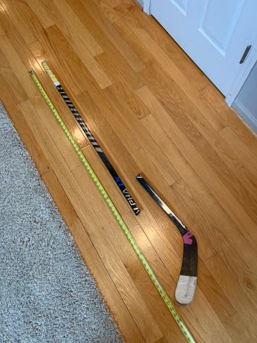 Intermediate Right Handed  Pro Stock Alpha LX Pro Hockey Stick