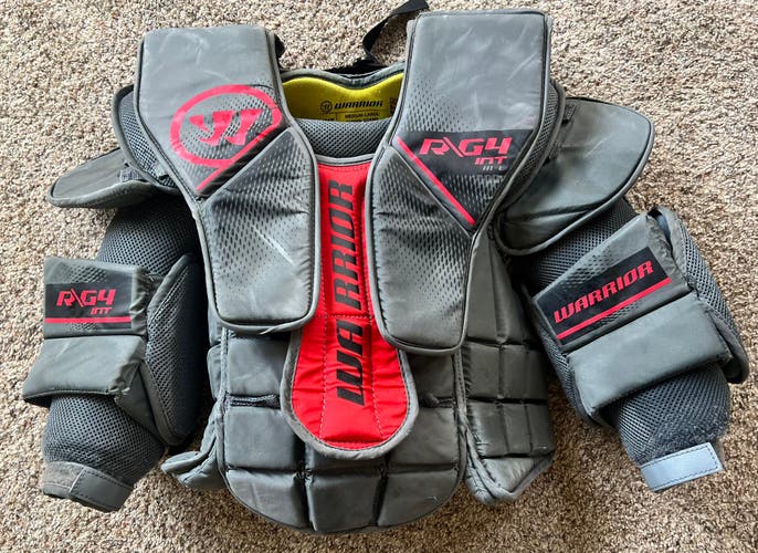 Intermediate M/L Warrior Ritual G4 Goalie Chest Protector