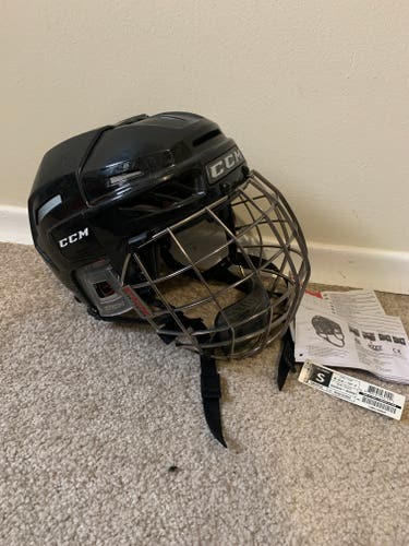 New Small CCM Fitlite 3DS Senior Helmet