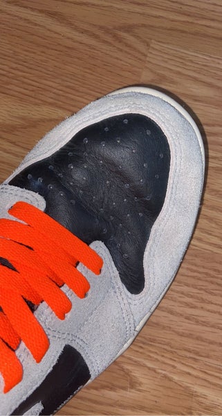 Jordan Retro High Neutral Grey Hyper Crimson SidelineSwap