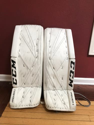 33" CCM  Premier II Pro Goalie Leg Pads