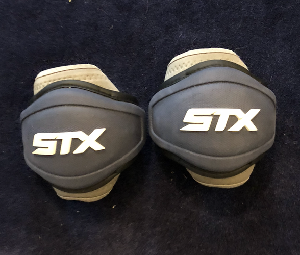 UNC Team Issued STX Stallion 500 Elbow Pads