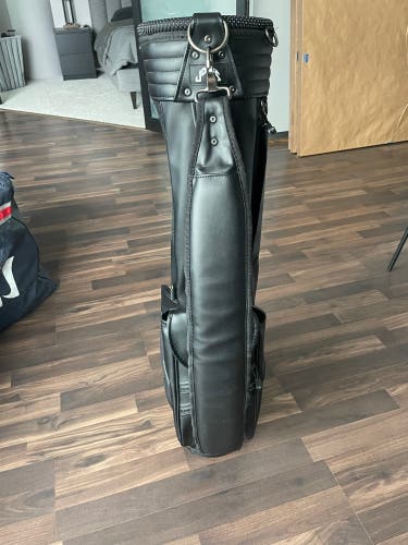 Unisex Jones Carry Leather Sunday bag