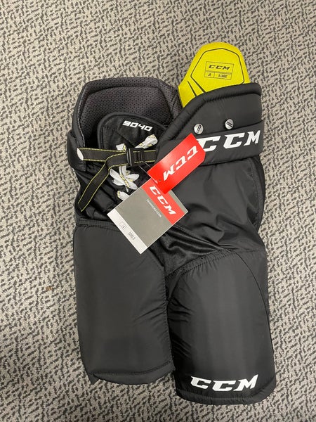 CCM Black Tacks 9040 Junior X-large breezers