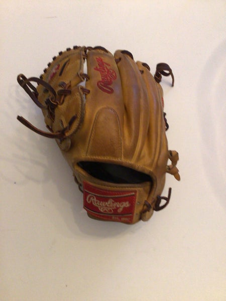 Used Rawlings Left Hand Throw Pitcher's Heart of the Hide Baseball Glove 11.75"