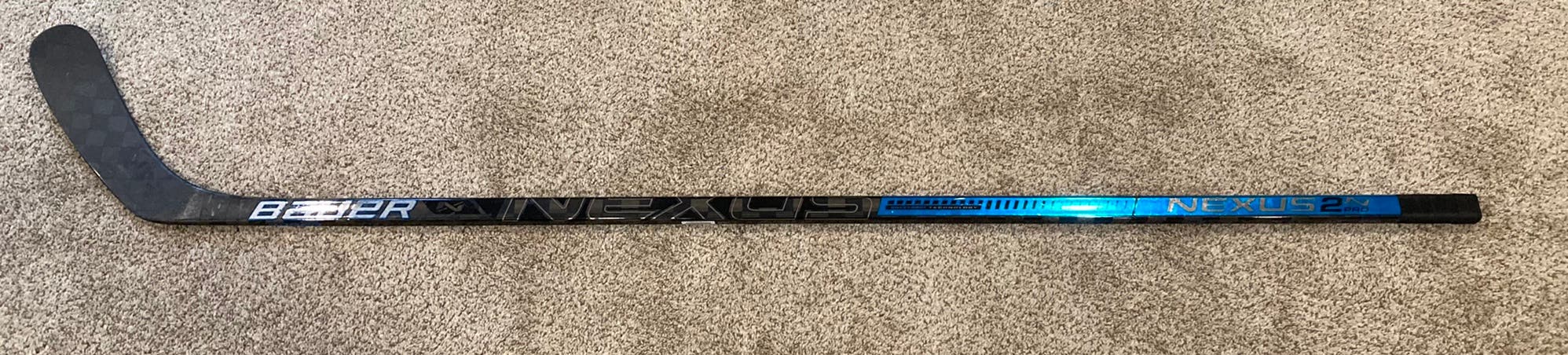 Senior Right Handed P92  Nexus 2N Pro Hockey Stick