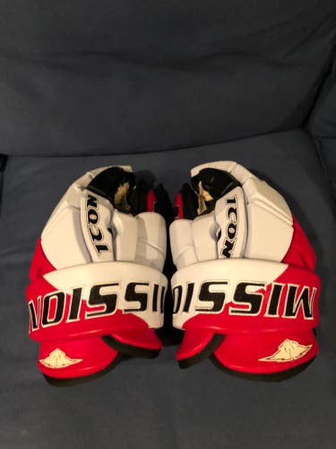 Mission Icon 3 Finger Gloves 14" -copy 2