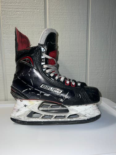 Used Bauer Regular Width  Size 7 Vapor 1X Hockey Skates
