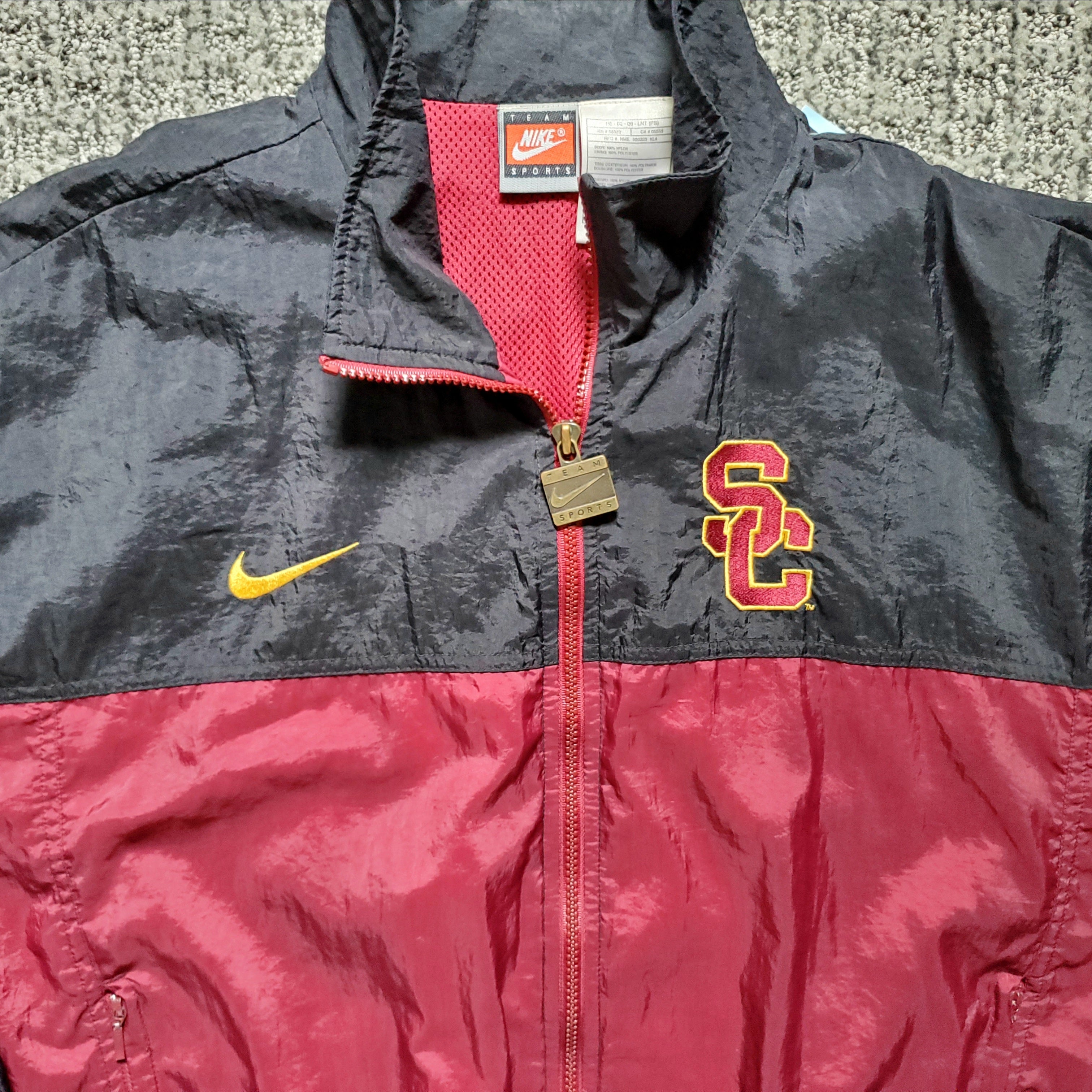 2021 USC Trojans Nike Football Sideline Players Jacket 2XL Team Issued #51