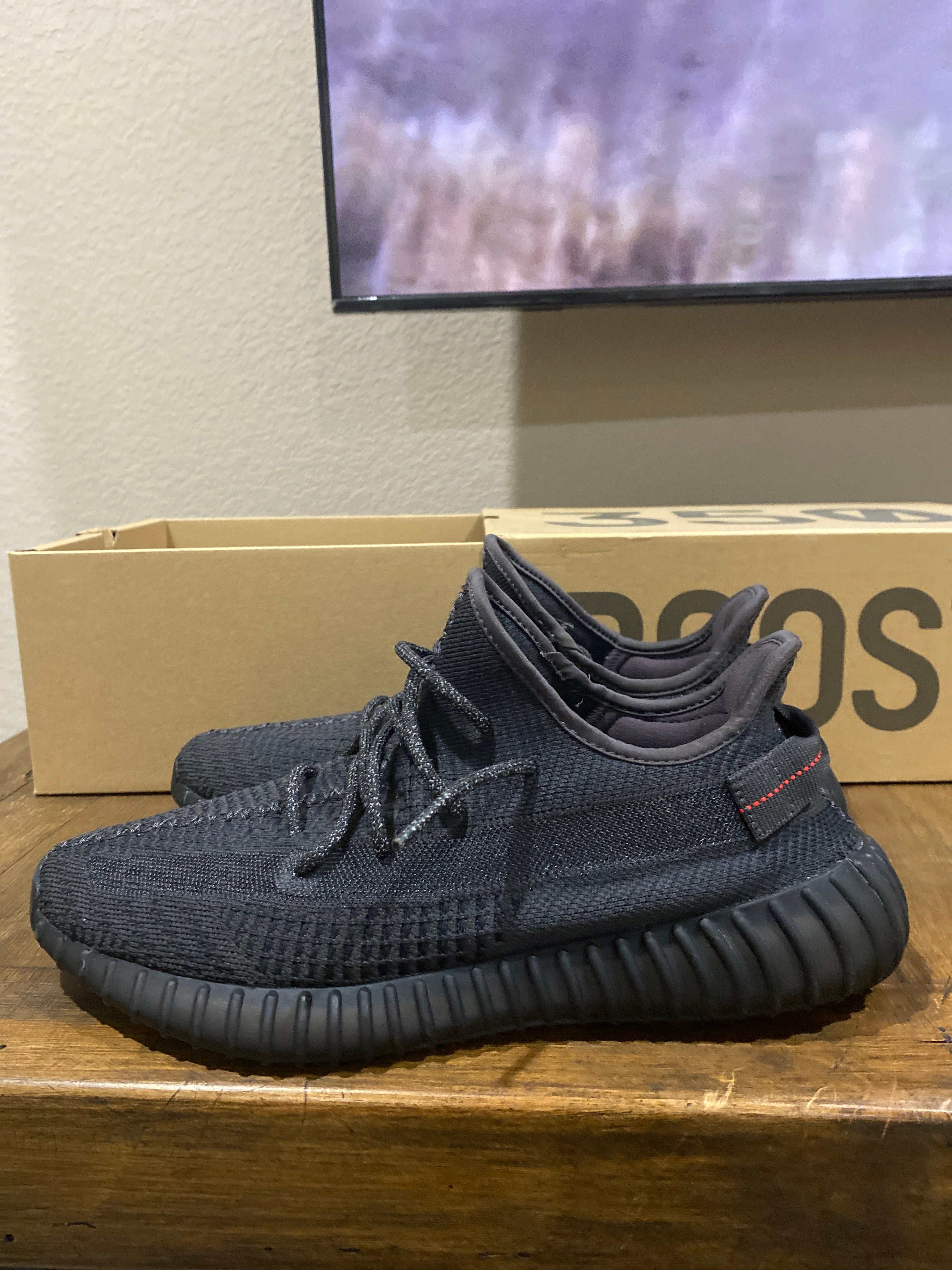 women's size 9 in mens yeezys