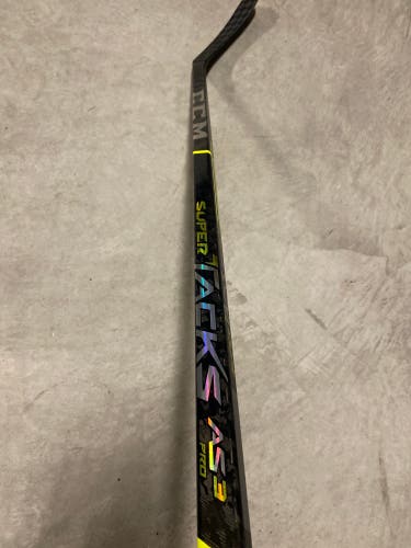 Senior Right Handed P88  Super Tacks AS3 Pro Hockey Stick