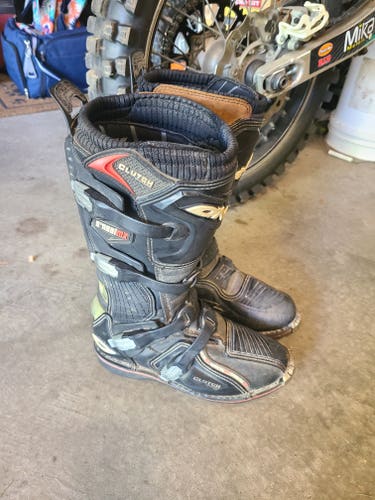 Used Men's O'Neal Clutch Motocross Boots
