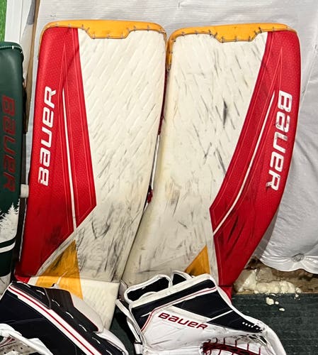 35" Bauer Ultrasonic Goalie Leg Pads
