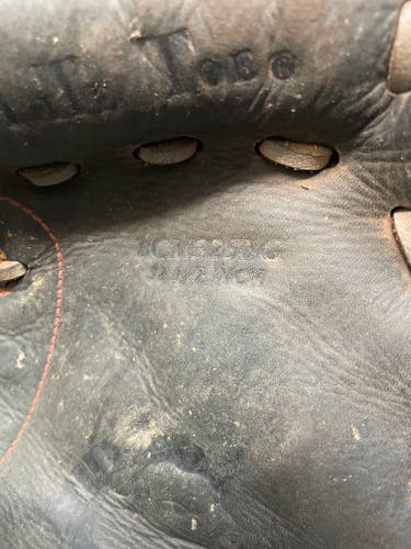 Used Rawlings Right Hand Throw Catcher's Baseball Glove 32.5"