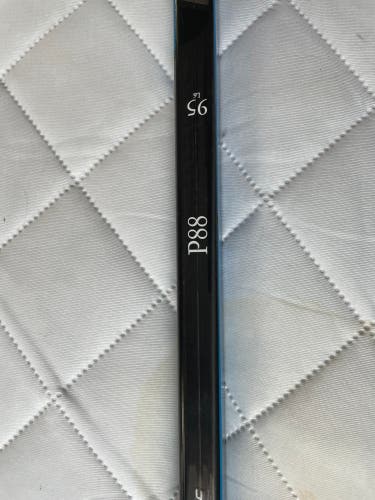 New Left Hand P88 Nexus 1N Hockey Stick