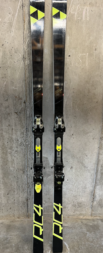 Used Men's 2020 Fischer Racing RC4 World Cup GS Skis With Bindings Max Din 18