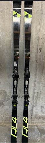 Used Men's 2019 Fischer Racing RC4 World Cup GS Skis With Bindings Max Din 18