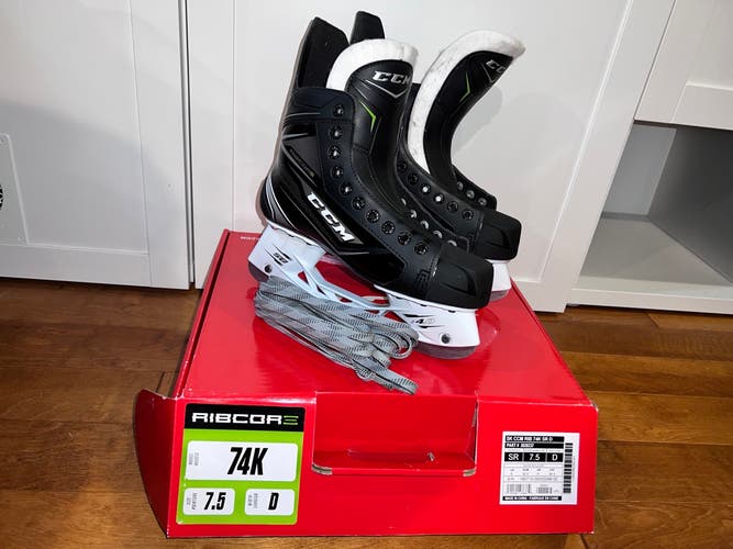Senior Lightly Used CCM RibCor 74K Hockey Skates Regular Width Size 7.5