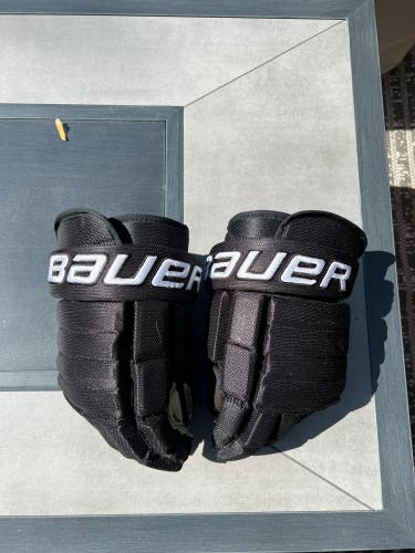 Used Bauer 14" 4 Roll Gloves