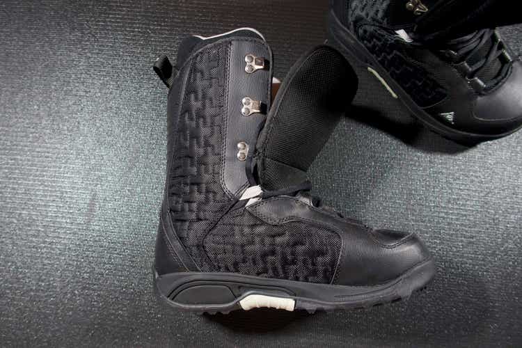 Men's Used Size 10 (Women's 11) K2 Pulse Snowboard Boots