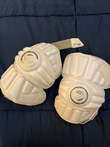 Used Large Maverik M3 Arm Pads