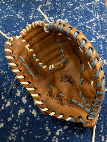 Re-laced/reconditioned Youth 1st base Glove- Wales S8/G901