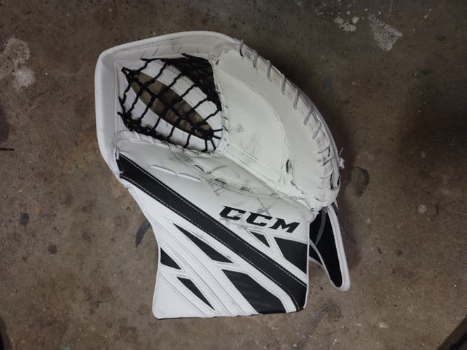 Twice Used CCM Regular Extreme flex 4.9