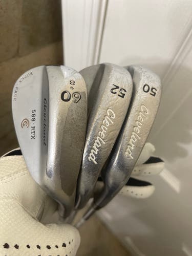Cleveland CG10 Wedges Set 60/12,52/112,50/12Wedge Flex Right Handed