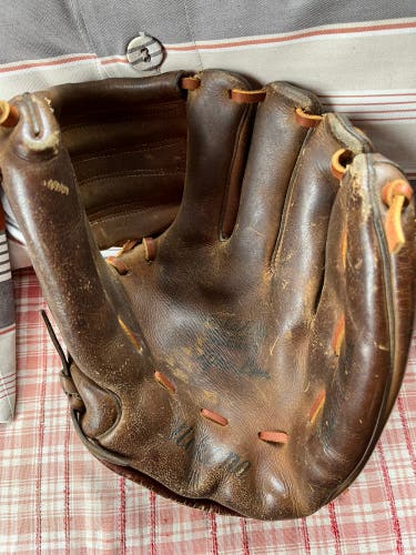 Old School Nokona Glove