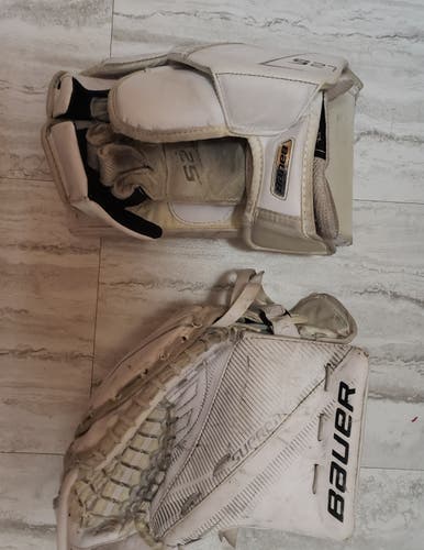 Used Junior Bauer S27 Glove and Blocker