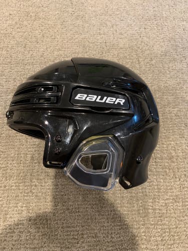 Used Small Bauer Re-Akt 75 Helmet
