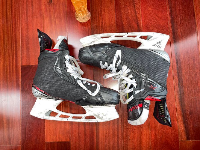 Used Bauer Regular Width Size 9.5 Vapor 2X Pro Hockey Skates