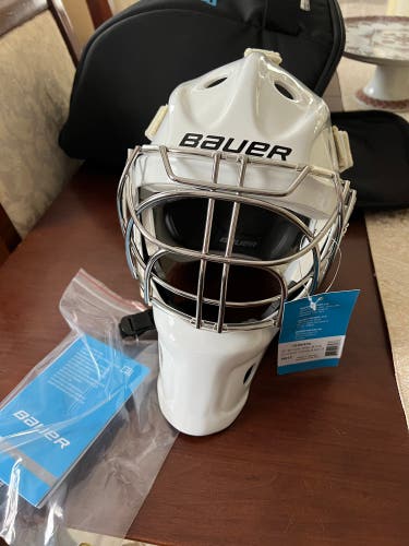 940 Bauer Junior goalie mask CCE