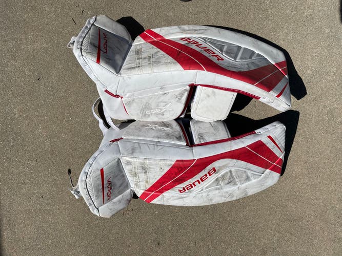 Used 29" Bauer Vapor X900 Goalie Leg Pads