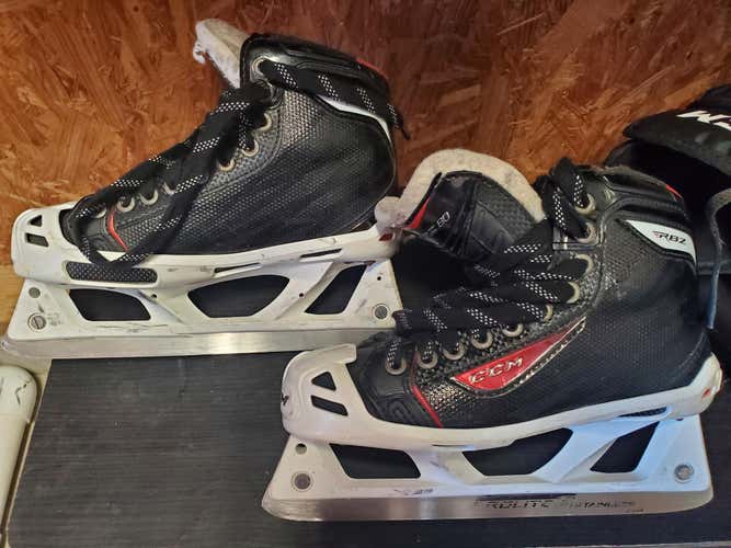 Junior Used CCM RBZ 80 Hockey Goalie Skates Extra Wide Width Size 4.5