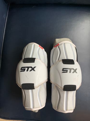 White STX Surgeon 700 Elbow Pads