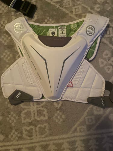 New Large Maverik MAX EKG Shoulder Pads